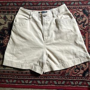 ❤️ Beige Shorts with 2 side pockets by Liz sport